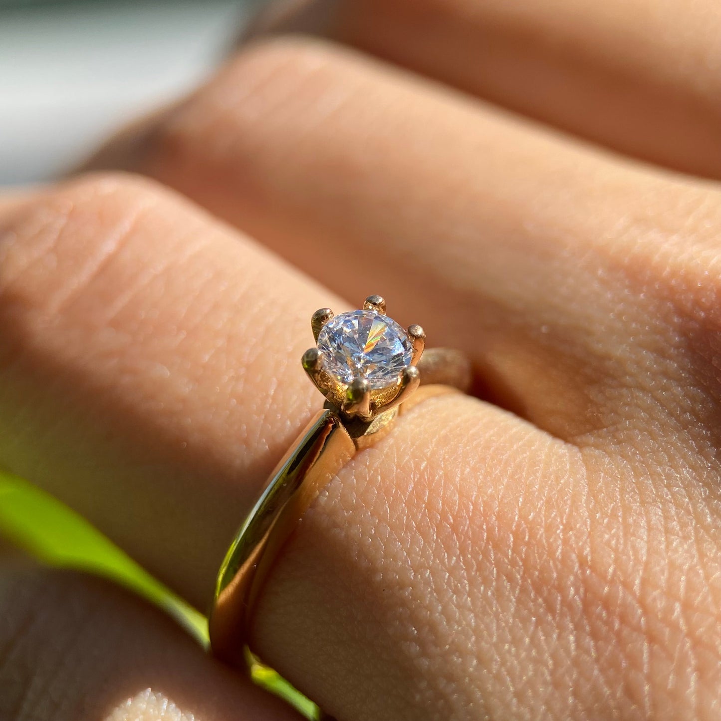 Anillo de compromiso en oro