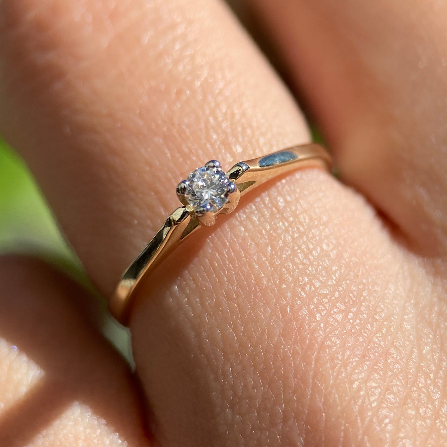Anillo de compromiso en oro