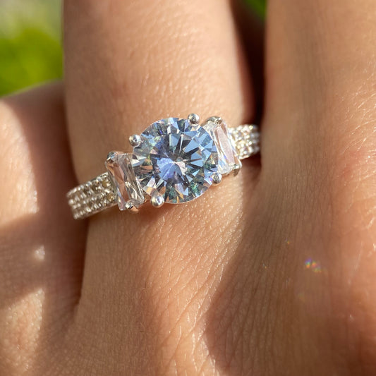 Anillo Arantxa en Plata con Circonias