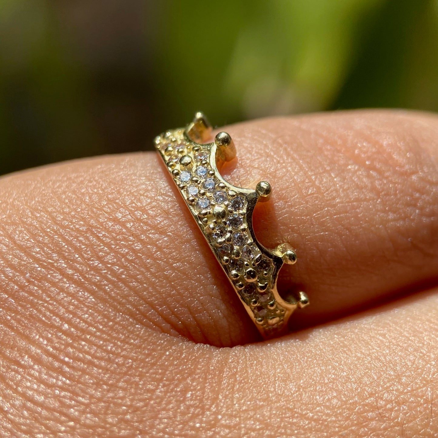 Anillo de corona class en Oro