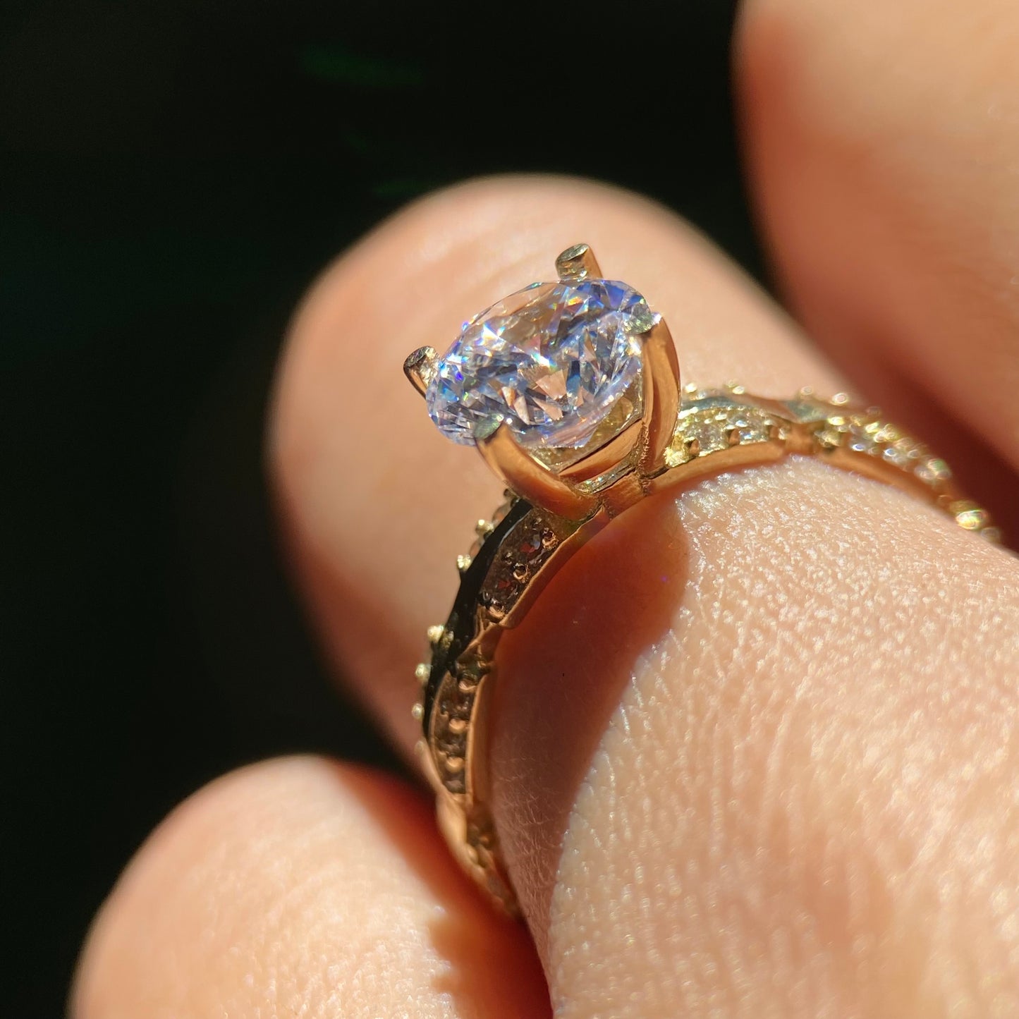 Anillo de compromiso en oro