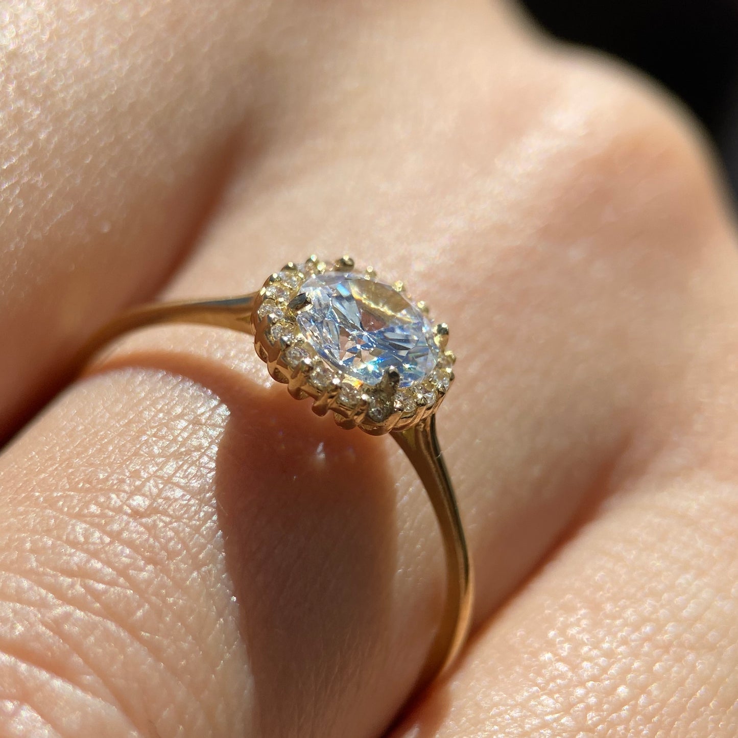 Anillo de compromiso en oro