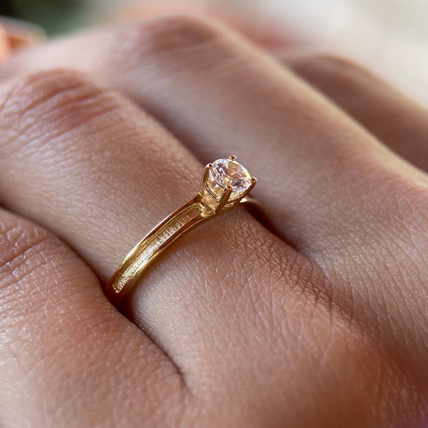 Anillo de compromiso en oro