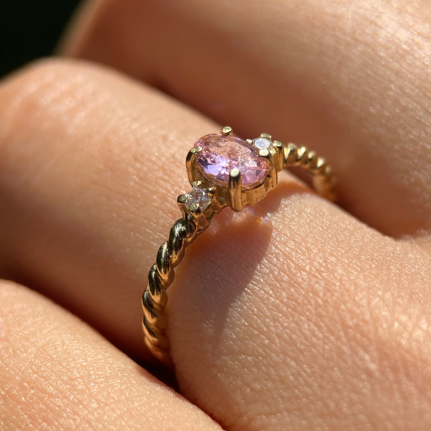 Anillo de compromiso en oro