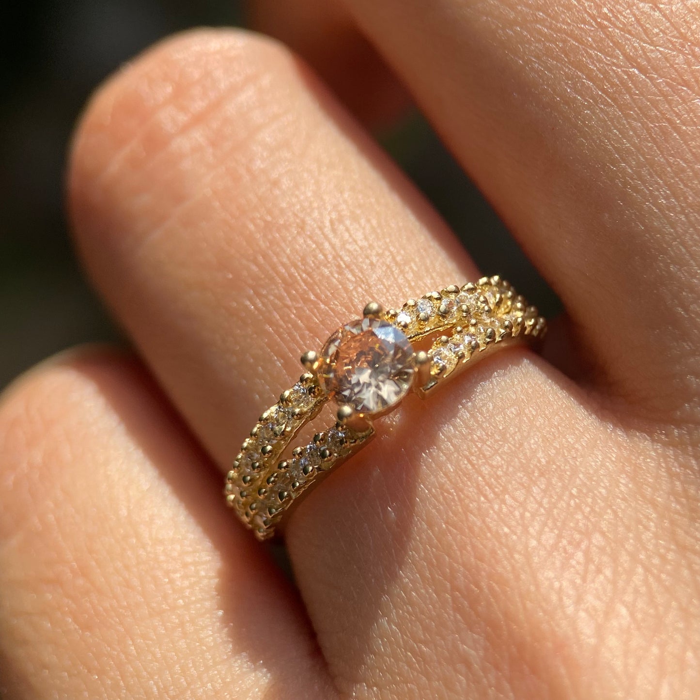 Anillo de compromiso en oro