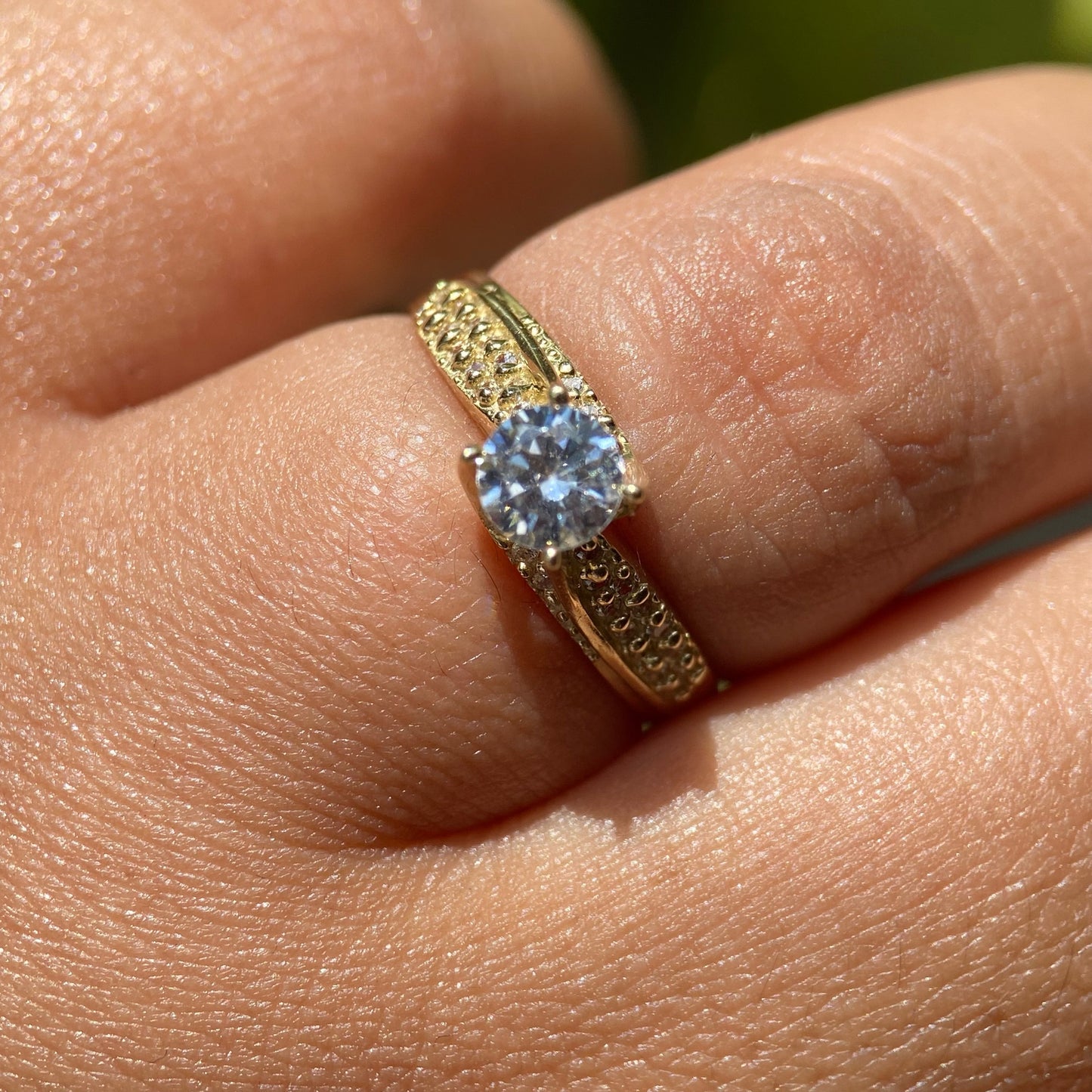 10k Yellow Gold Engagement Ring with Zirconia NO NAME