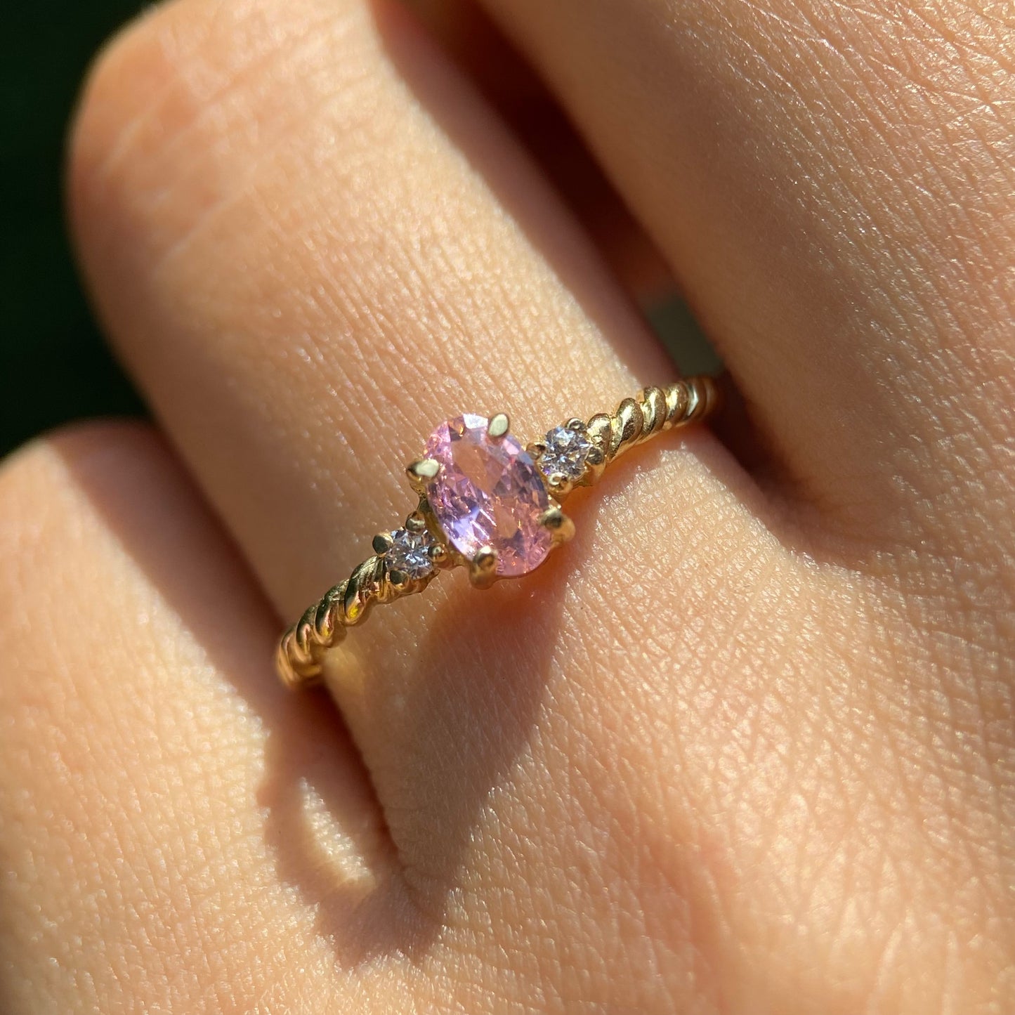 Anillo de compromiso en oro