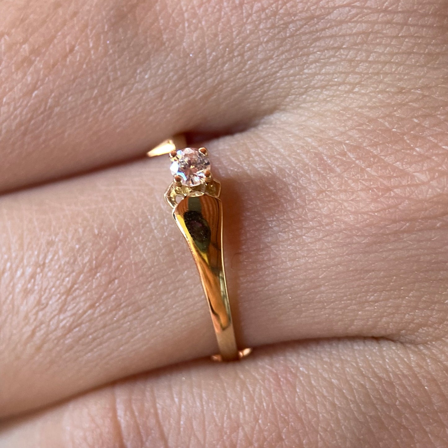 Anillo de compromiso en oro
