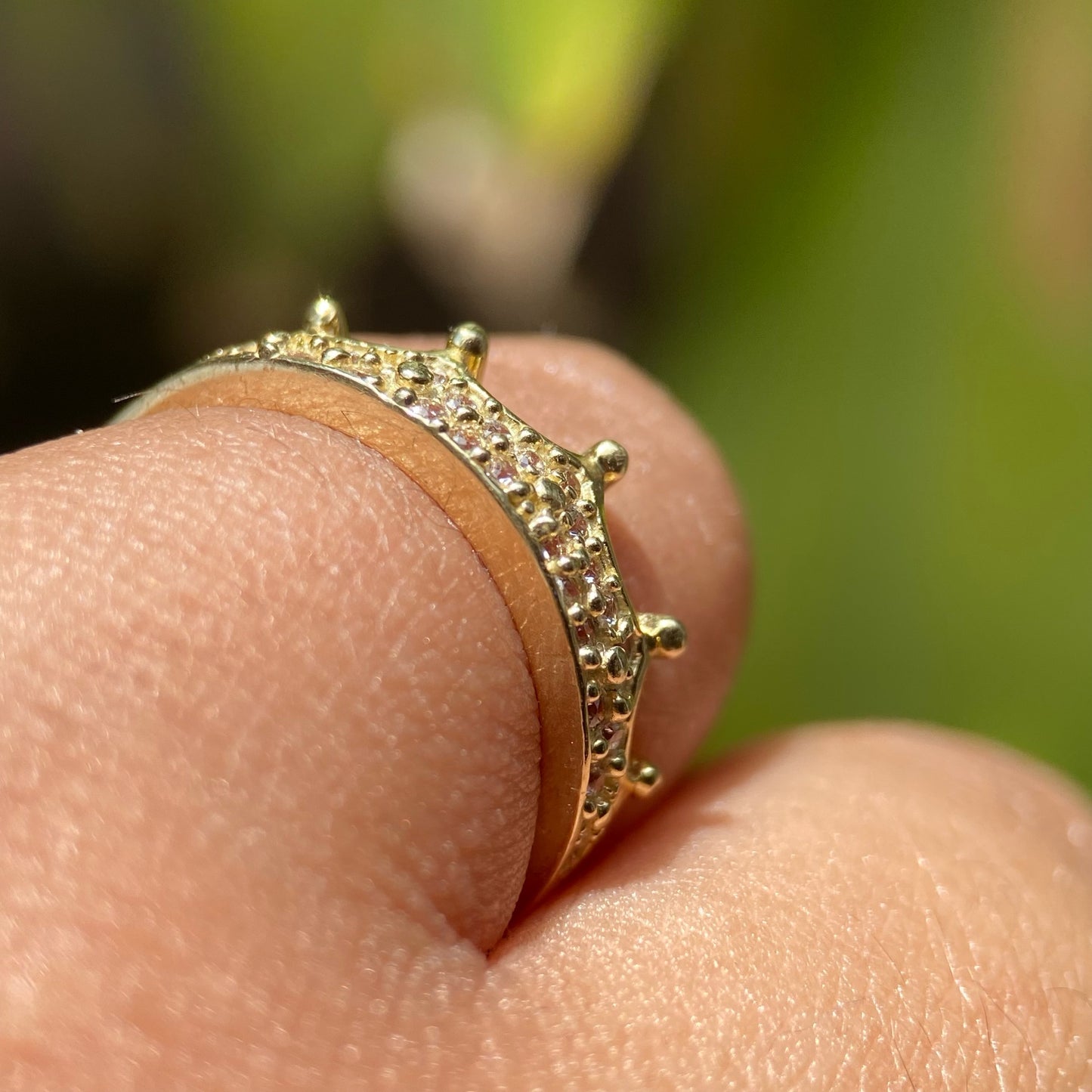 Anillo de corona class en Oro