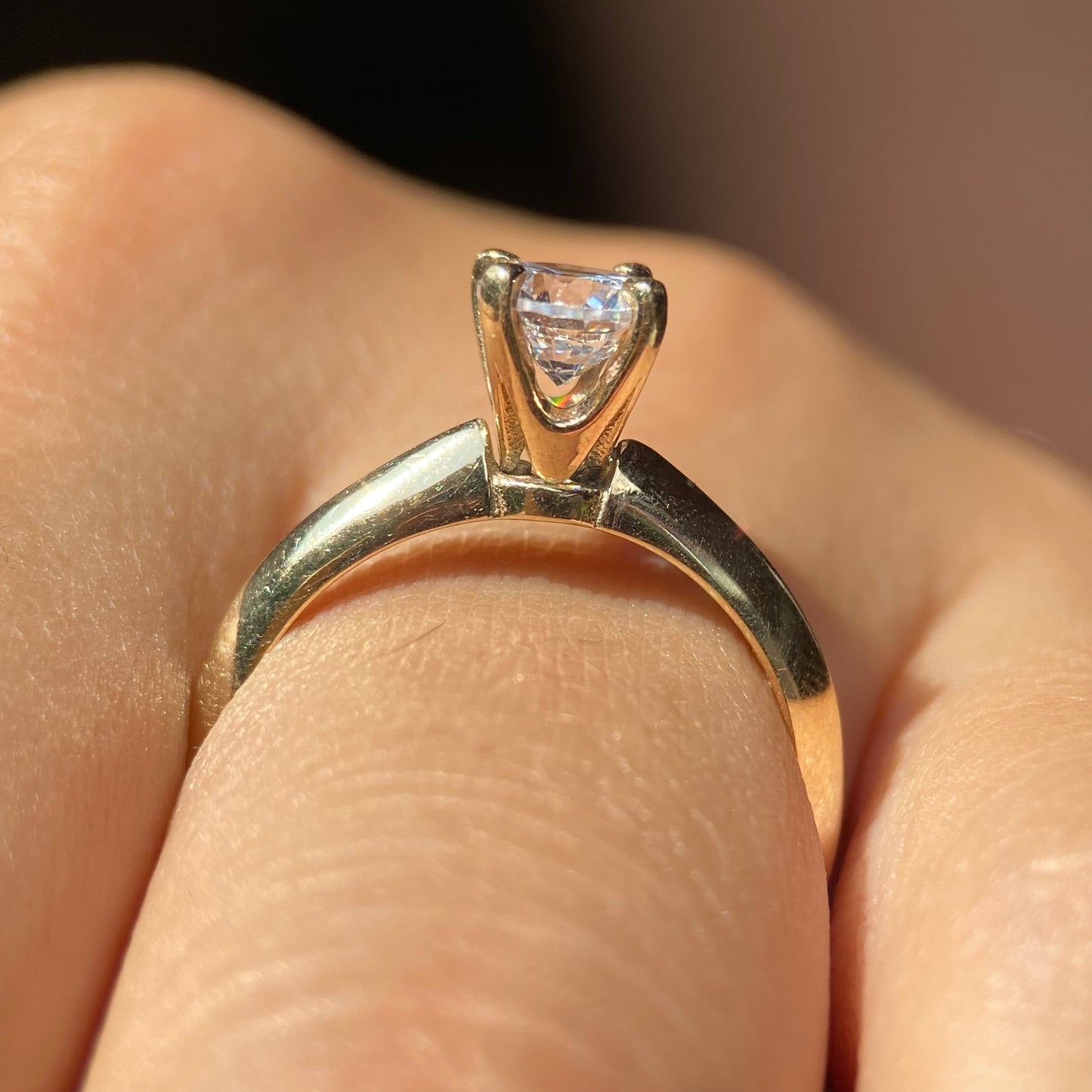 Anillo de compromiso en oro