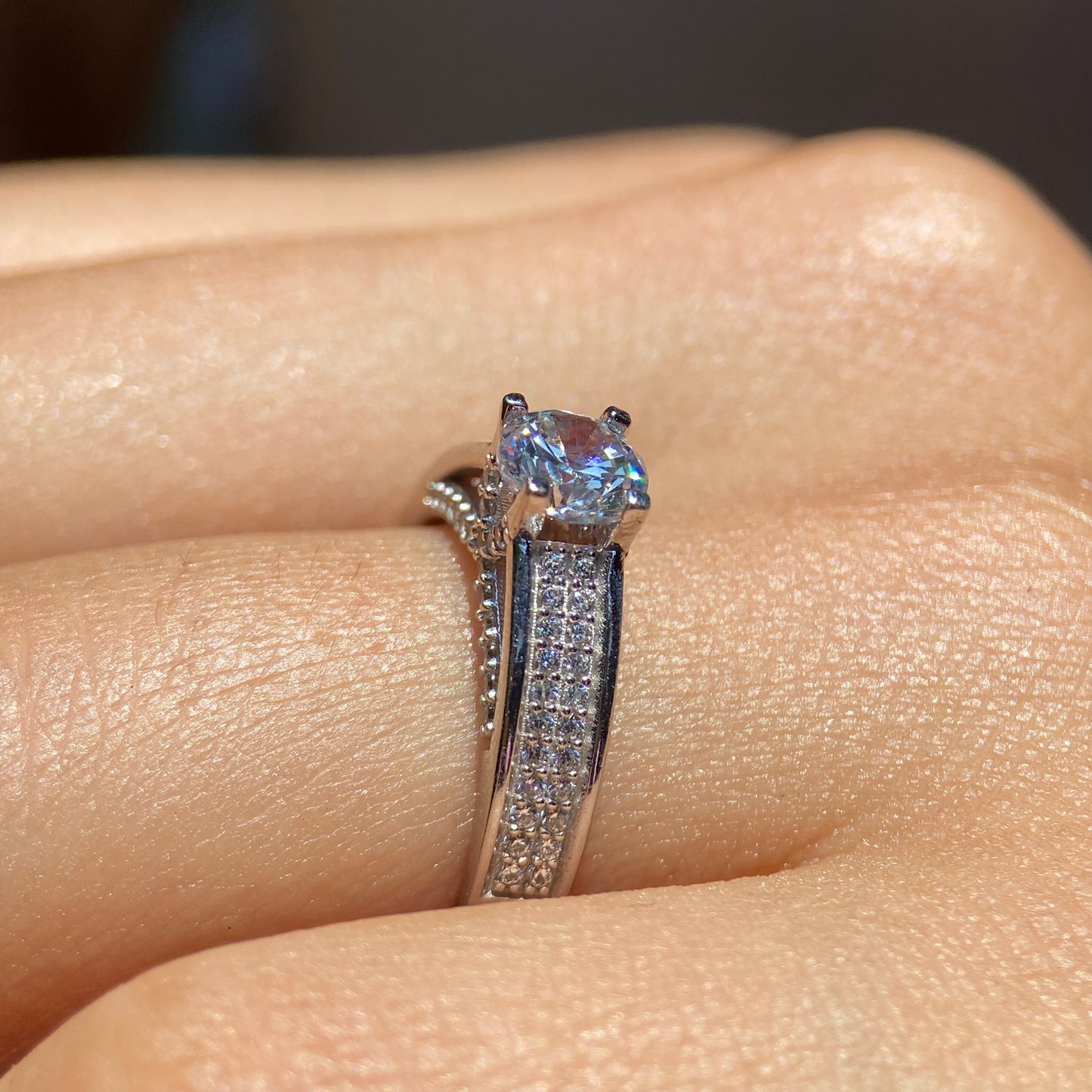 Anillo de compromiso en oro